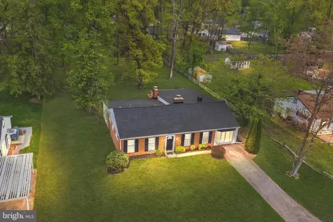 1308 Adams Dr, Fort Washington, MD 20744