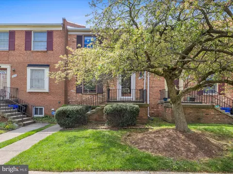 14829 Belle Ami Dr #86, Laurel, MD 20707