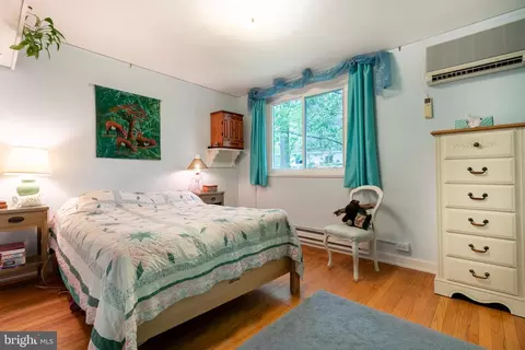 Bedroom - 9 Ridge #E, Greenbelt, MD 20770 photo 1 of 1