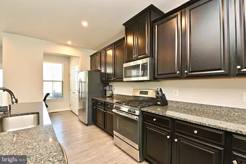 Kitchen - 10126 Aerospace Rd, Lanham, MD 20706 photo 4 of 6