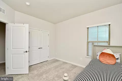 Bedroom - 10126 Aerospace Rd, Lanham, MD 20706 photo 3 of 5