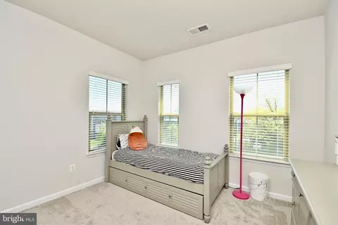 Bedroom - 10126 Aerospace Rd, Lanham, MD 20706 photo 2 of 5