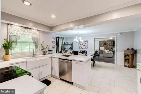 12303 Stafford Ln, Bowie, MD 20715
