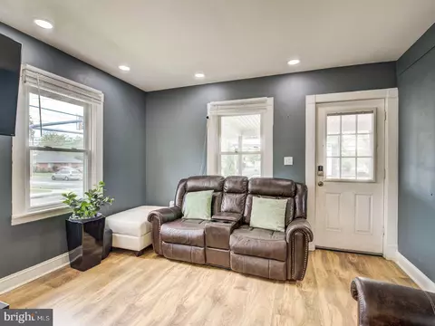 Living - 601 4th St, Laurel, MD 20707 photo 2 of 6