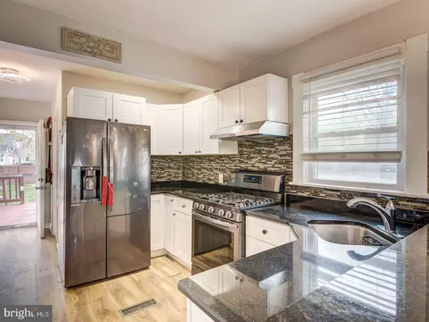Kitchen - 601 4th St, Laurel, MD 20707 photo 5 of 7