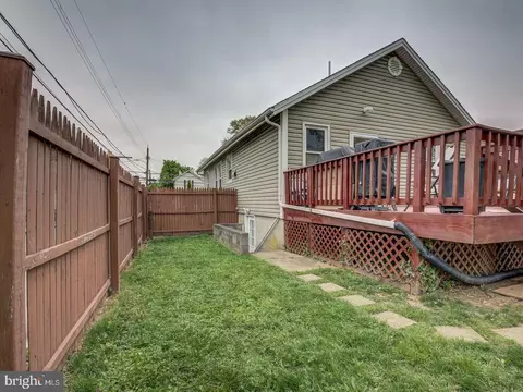 Exterior - 601 4th St, Laurel, MD 20707 photo 10 of 15