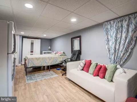 Living - 601 4th St, Laurel, MD 20707 photo 5 of 6