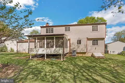 Exterior - 8600 Briarwood Ct, Laurel, MD 20708 photo 2 of 4