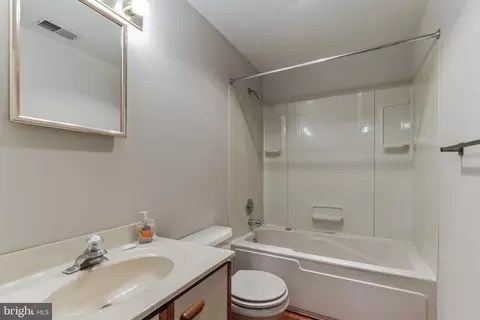 Bath - 8600 Briarwood Ct, Laurel, MD 20708 photo 3 of 4