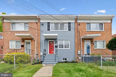 5815 33rd Pl, Hyattsville, MD 20782