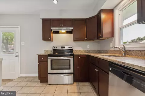 Kitchen - 5902 Maple Ter, Laurel, MD 20707 photo 2 of 5