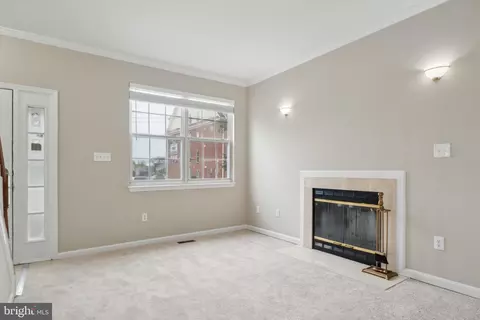 Living - 611 8th St, Laurel, MD 20707 photo 1 of 2