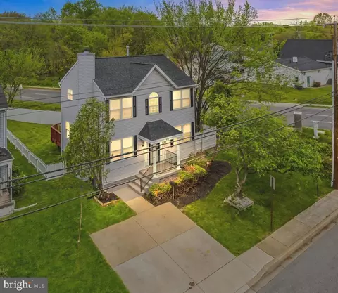 611 8th St, Laurel, MD 20707