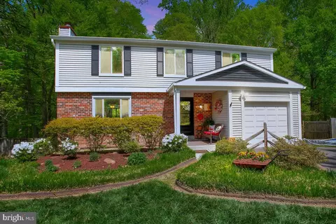 10616 Timberline Dr, Marlboro, MD 20772