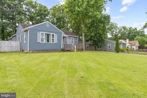 9123 6th St, Lanham, MD 20706