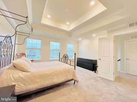 9605 Block St, Lanham, MD 20706 photo 30