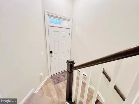 9605 Block St, Lanham, MD 20706 photo 2