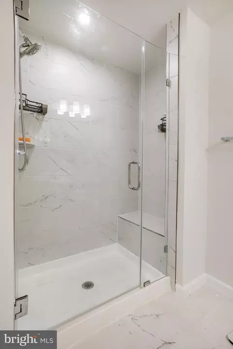 Bath - 10548 John Glenn St, Lanham, MD 20706 photo 4 of 7