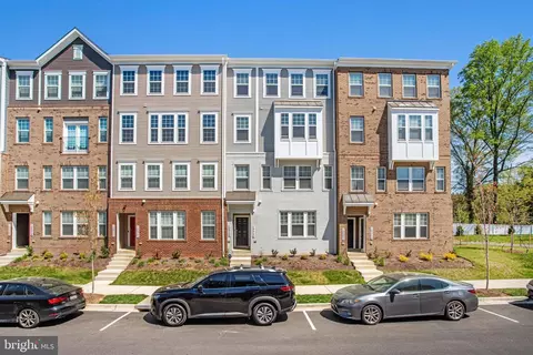 Exterior - 10548 John Glenn St, Lanham, MD 20706 photo 2 of 10