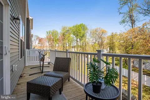 Exterior - 10548 John Glenn St, Lanham, MD 20706 photo 4 of 10