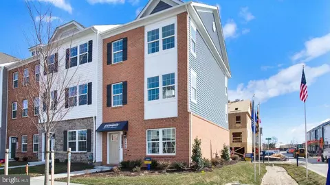 8700 Tavern St, Clinton, MD 20735