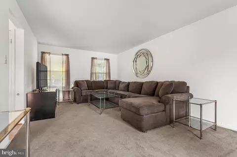 7603 Fox Den Ct, Clinton, MD 20735 photo 12