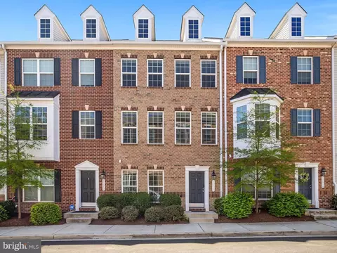 10614 Eastland Cir, Marlboro, MD 20772