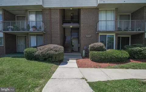 10239 Prince Pl #26-102, Marlboro, MD 20774