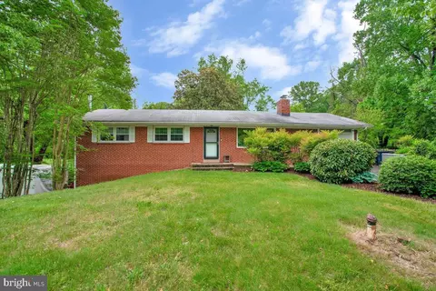 5811 Old Crain Hwy, Bowie, MD 20715