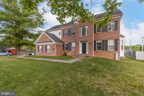 Exterior - 4907 Seltzer St, Lanham, MD 20706 photo 3 of 5