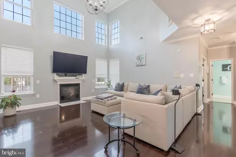 Living - 4907 Seltzer St, Lanham, MD 20706 photo 1 of 2