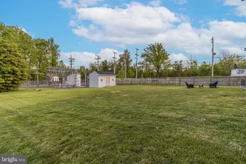 Exterior - 4907 Seltzer St, Lanham, MD 20706 photo 5 of 5