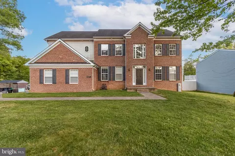 4907 Seltzer St, Lanham, MD 20706