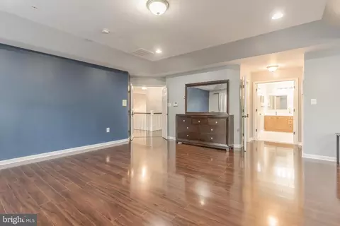 Entry Way - 4907 Seltzer St, Lanham, MD 20706 photo 6 of 12