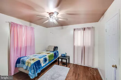 Bedroom - 9603 Mazzoni Ave, Lanham, MD 20706 photo 4 of 6