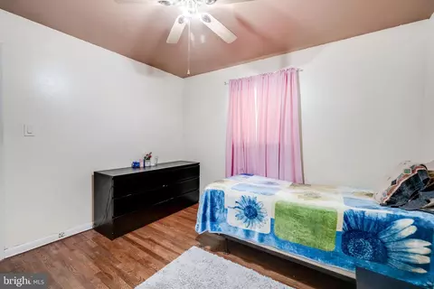Bedroom - 9603 Mazzoni Ave, Lanham, MD 20706 photo 6 of 6