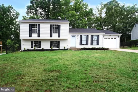 2103 Old Fort Hills Ct, Fort Washington, MD 20744