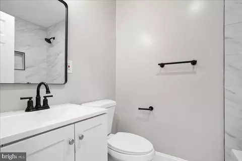 Bath - 7666 E Arbory Ct #254, Laurel, MD 20707 photo 3 of 5