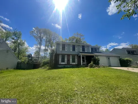 6508 Woodstream Dr, Lanham, MD 20706