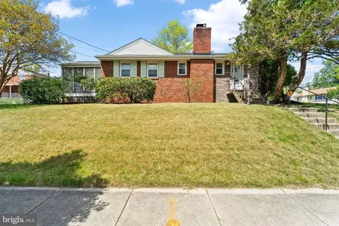 6202 Balfour Dr, Hyattsville, MD 20782