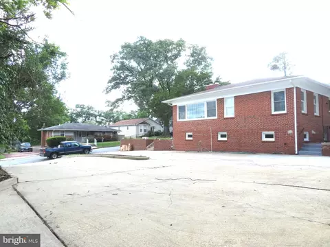 Exterior - 8642 Leslie Ave, Glenarden, MD 20706 photo 3 of 6