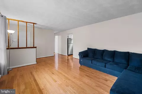 Living - 9115 4th St, Lanham, MD 20706 photo 3 of 4