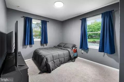 Bedroom - 9115 4th St, Lanham, MD 20706 photo 4 of 5