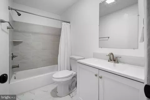 Bath - 9115 4th St, Lanham, MD 20706 photo 2 of 3