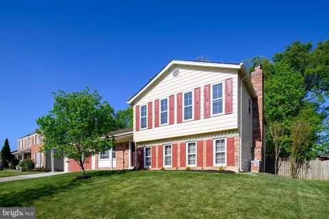 7013 Wren Ln, Lanham, MD 20706 photo 3