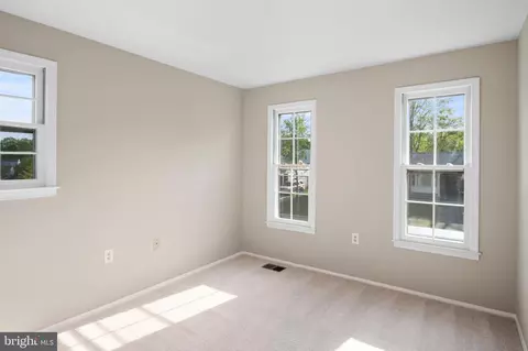 7013 Wren Ln, Lanham, MD 20706 photo 21