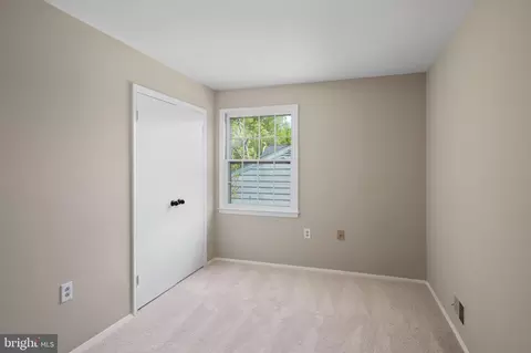 7013 Wren Ln, Lanham, MD 20706 photo 23