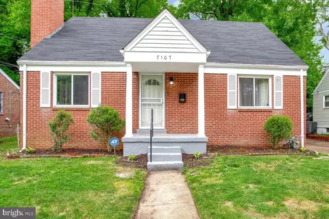 7107 District Heights Pkwy, District Heights, MD 20747