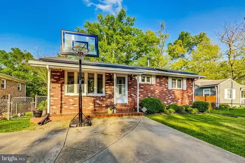 6119 Main St, Lanham, MD 20706 photo 2