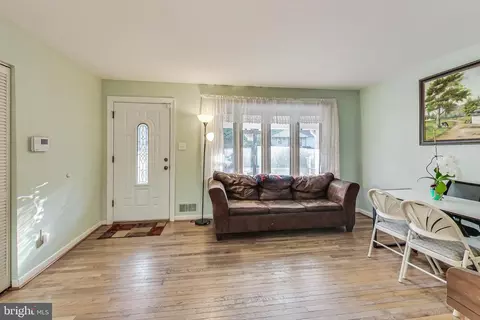 6119 Main St, Lanham, MD 20706 photo 4